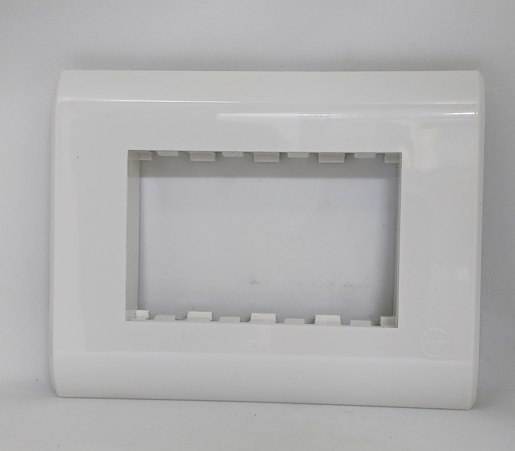 4 Module, Cover Plate with Base Frame, L&T ORIS - White