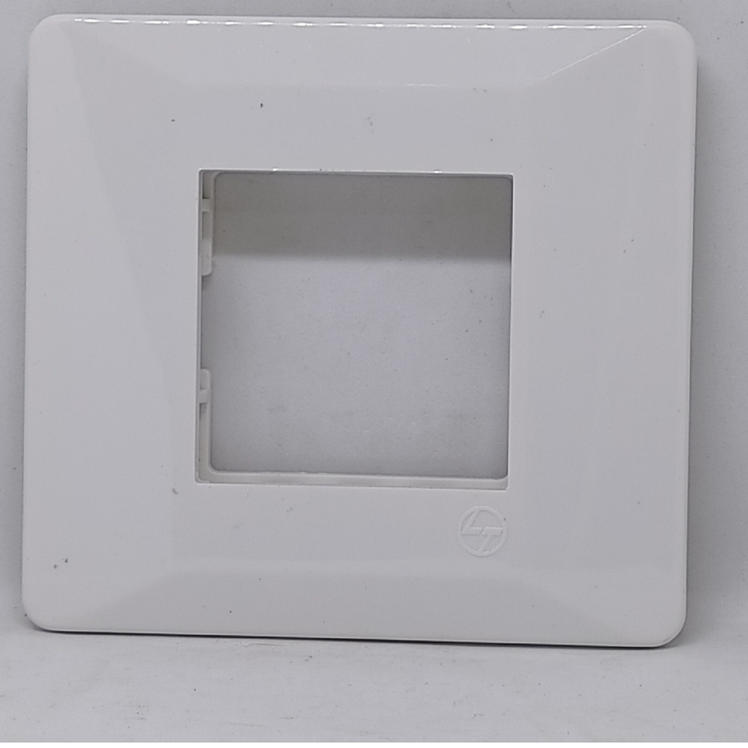 LT Entice 2 Module (Regular) Cover Plate with Base Frame - White